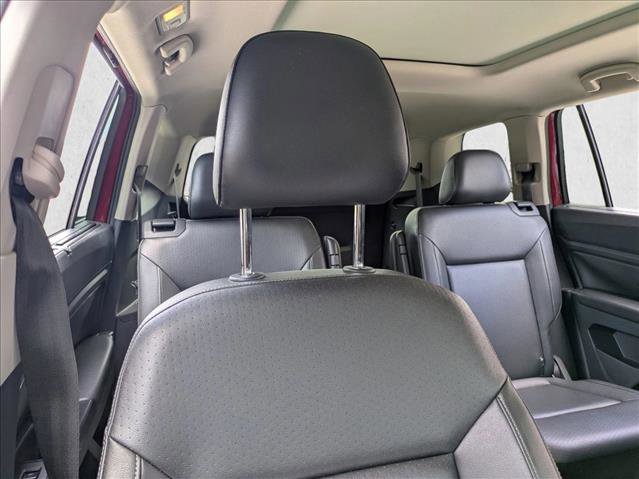 Used 2019 Volkswagen Atlas SE w/ Panoramic Sunroof Package FWD image 14