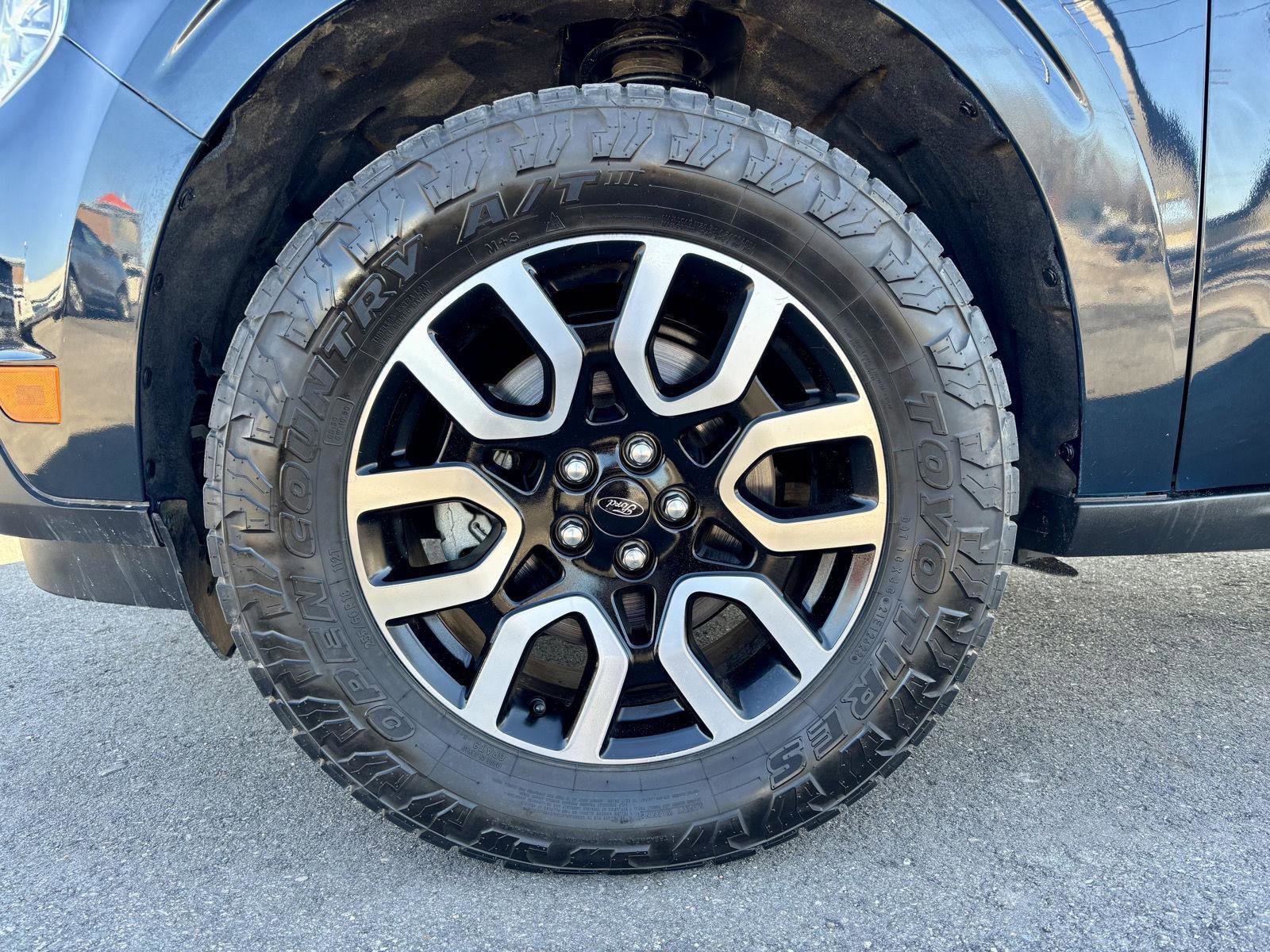 Used 2022 Ford Maverick Lariat w/ Equipment Group 500A Standard image 23