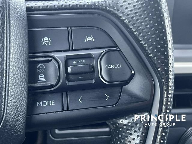 Used 2024 Toyota Tacoma SR5 AWD/4WD image 18