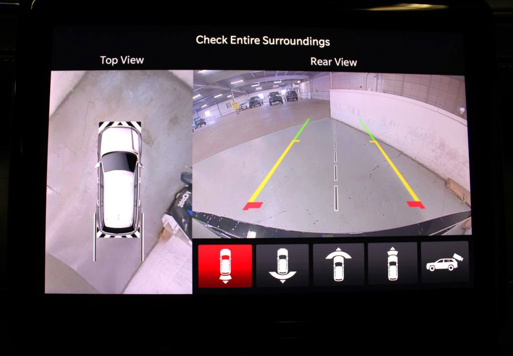 New 2025 Jeep Grand Cherokee Limited w/ Luxury Tech Group II image 17