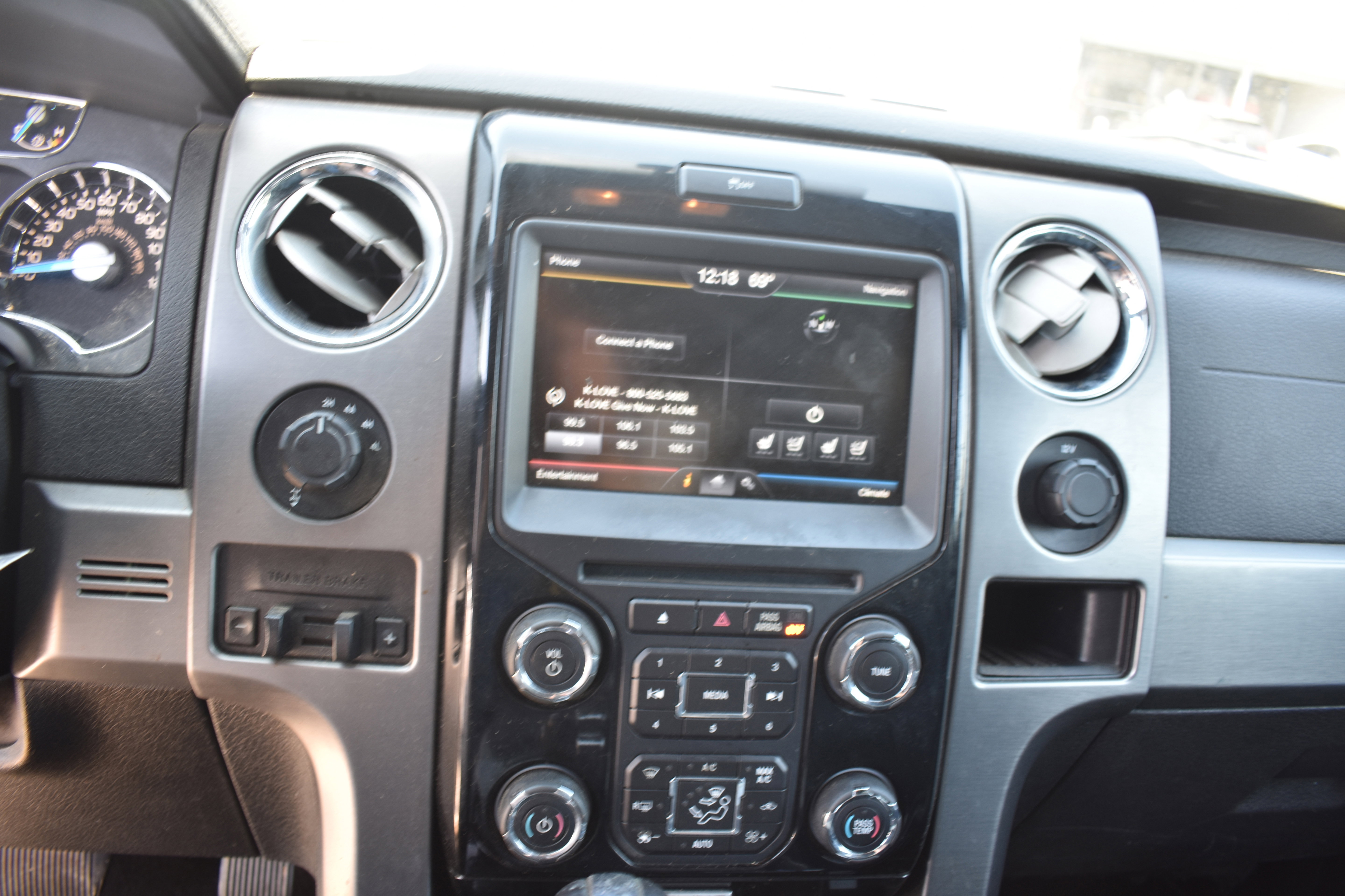 Used 2014 Ford F150 Limited AWD/4WD image 18