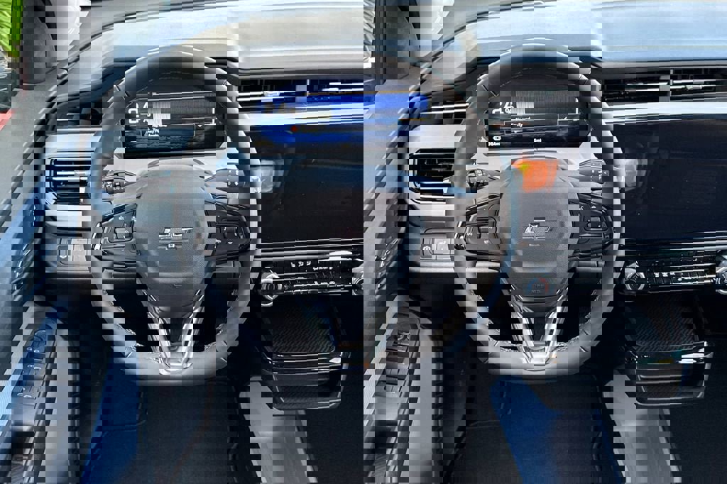 New 2027 Chevrolet Bolt LT w/ Comfort Package image 14