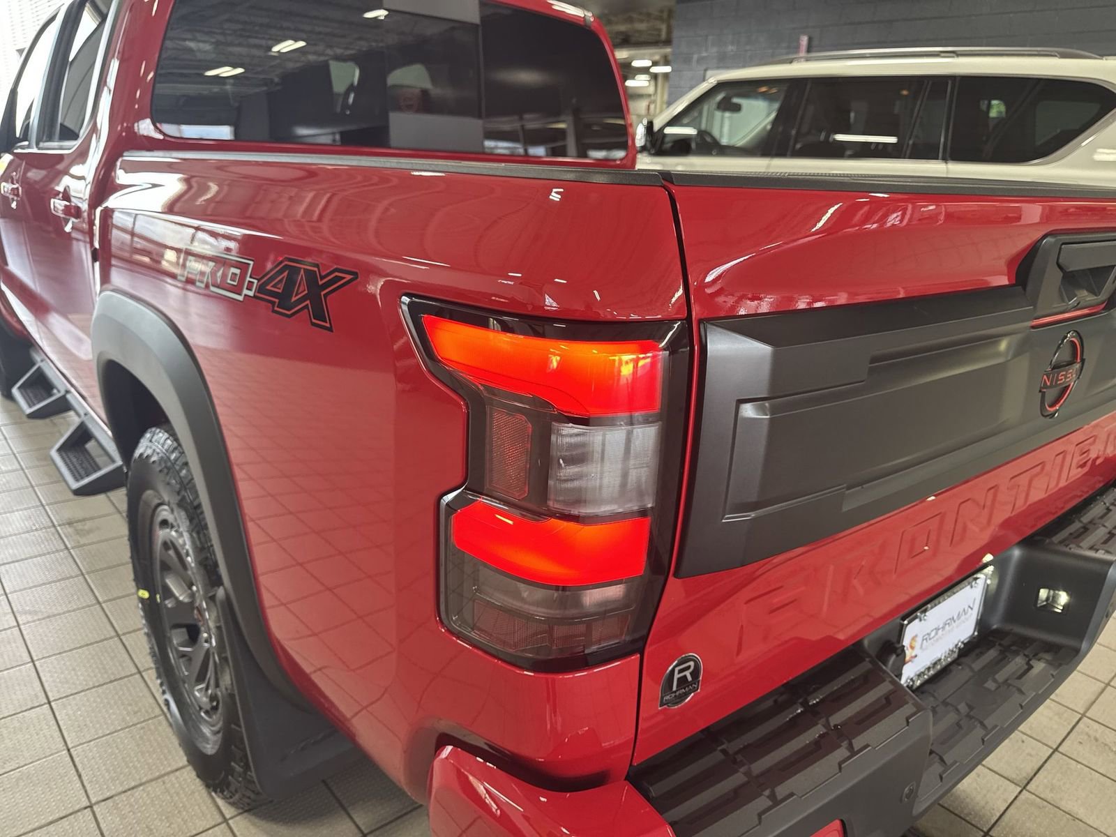 New 2026 Nissan Frontier PRO-4X w/ Tow Package AWD/4WD image 35