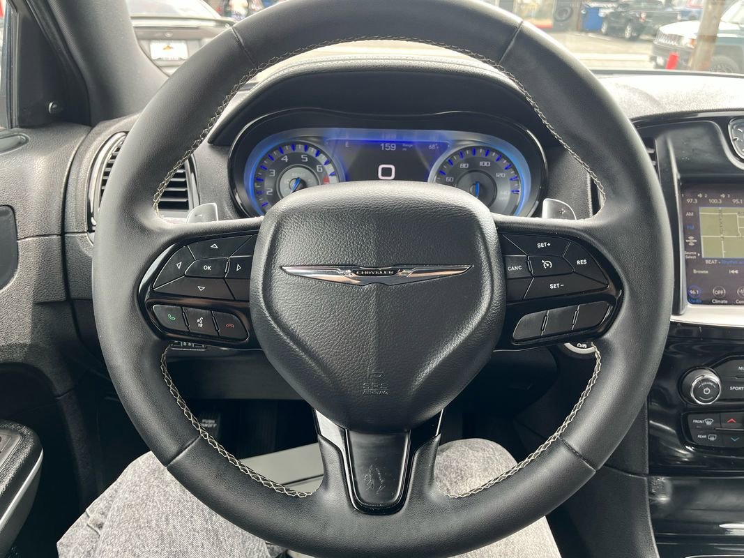 Used 2023 Chrysler 300 S image 24