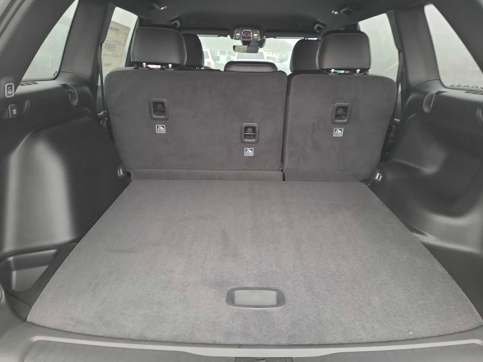 New 2026 Jeep Grand Cherokee Altitude image 27