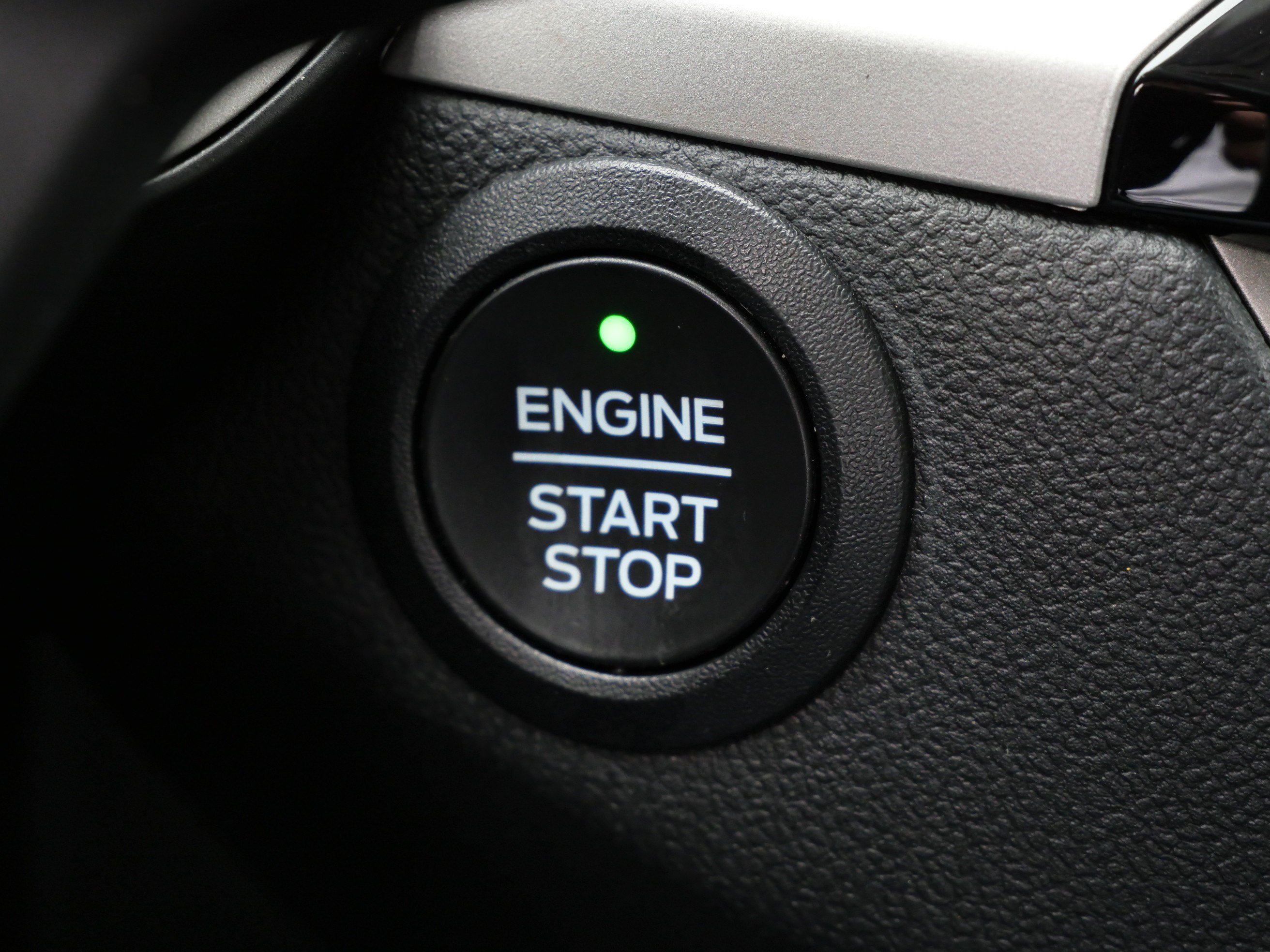 Certified 2022 Ford Escape SE AWD/4WD image 30