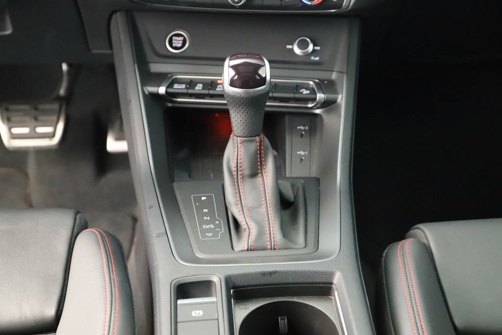 Certified 2025 Audi Q3 2.0T Premium Plus w/ Premium Plus Package AWD/4WD image 21