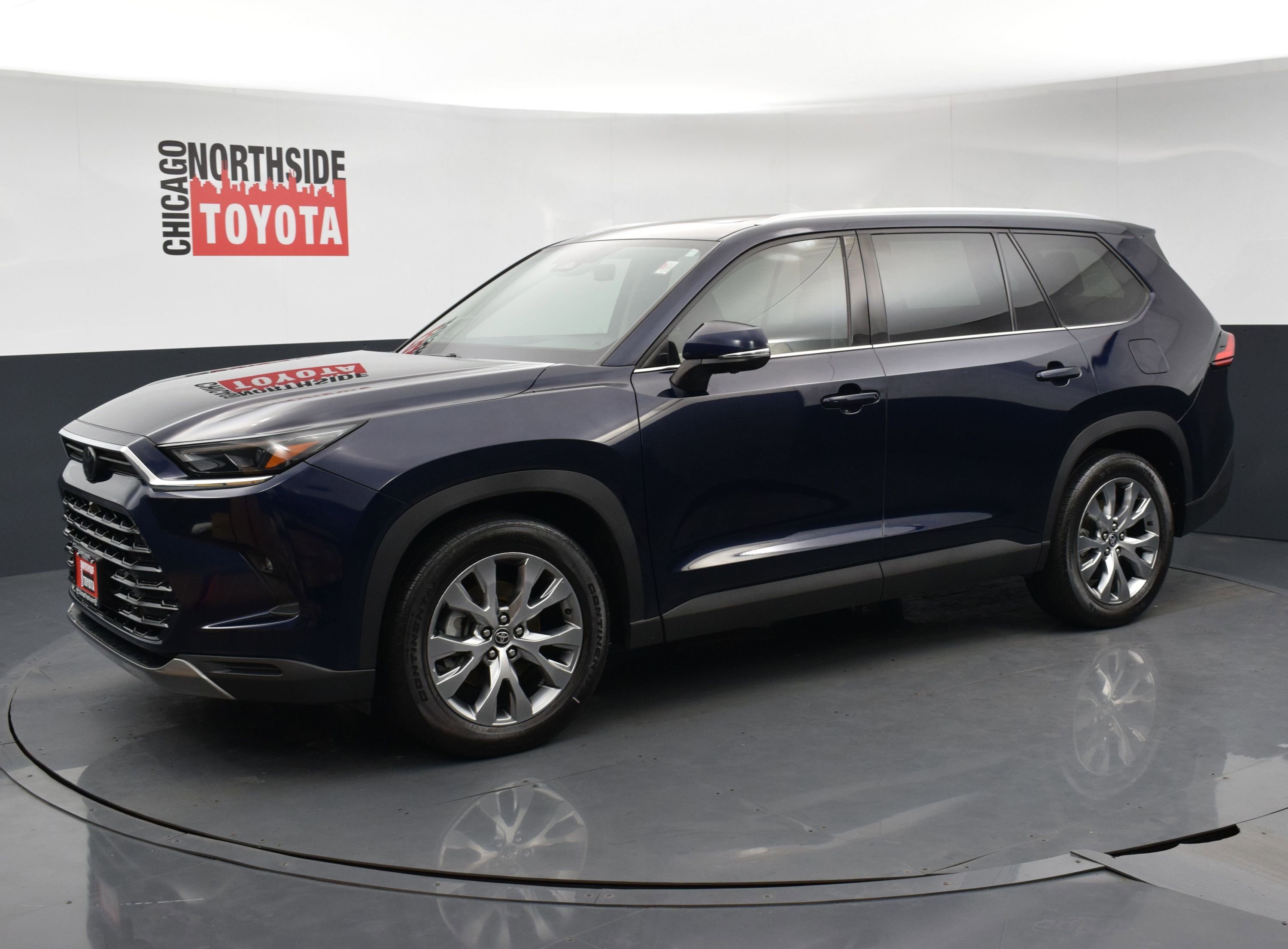Used 2024 Toyota Grand Highlander Limited image 8