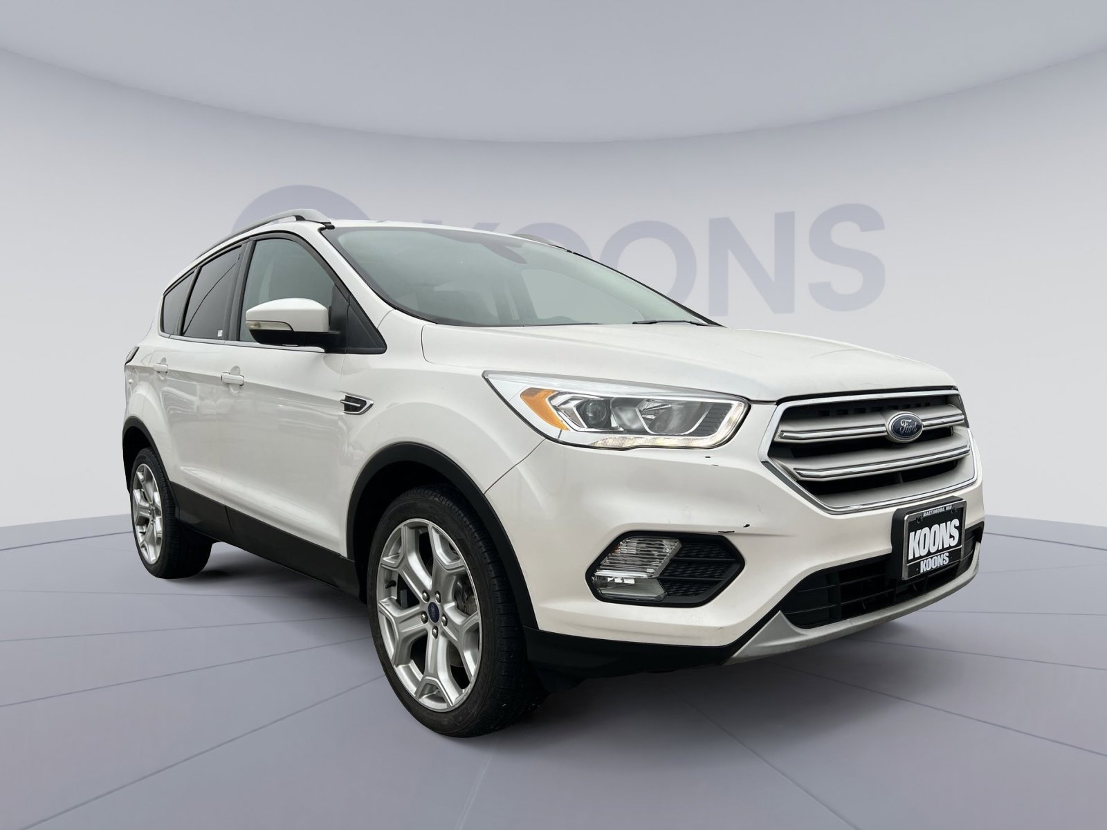Used 2017 Ford Escape Titanium image 10