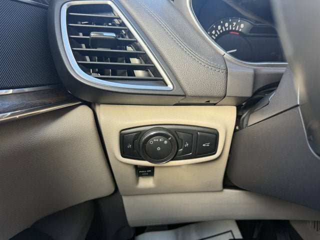 Used 2017 Lincoln MKX Reserve w/ Lincoln MKX Climate Package image 23