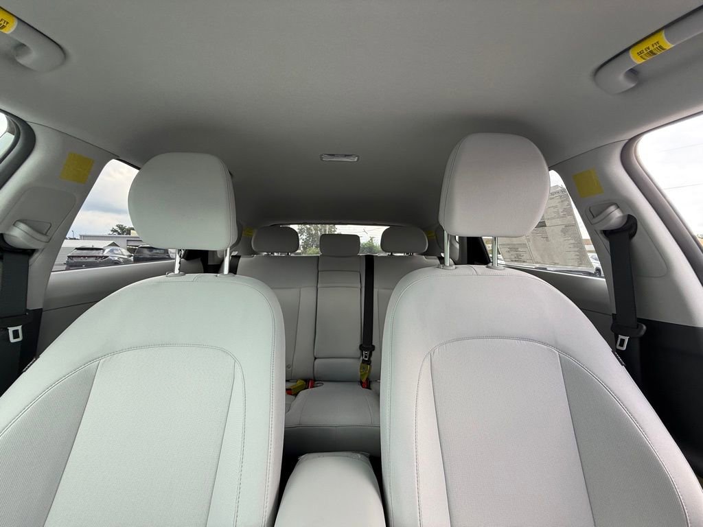 New 2025 Hyundai Kona SEL image 18