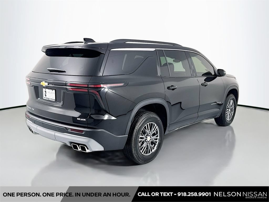 Used 2026 Chevrolet Traverse LT AWD/4WD image 5