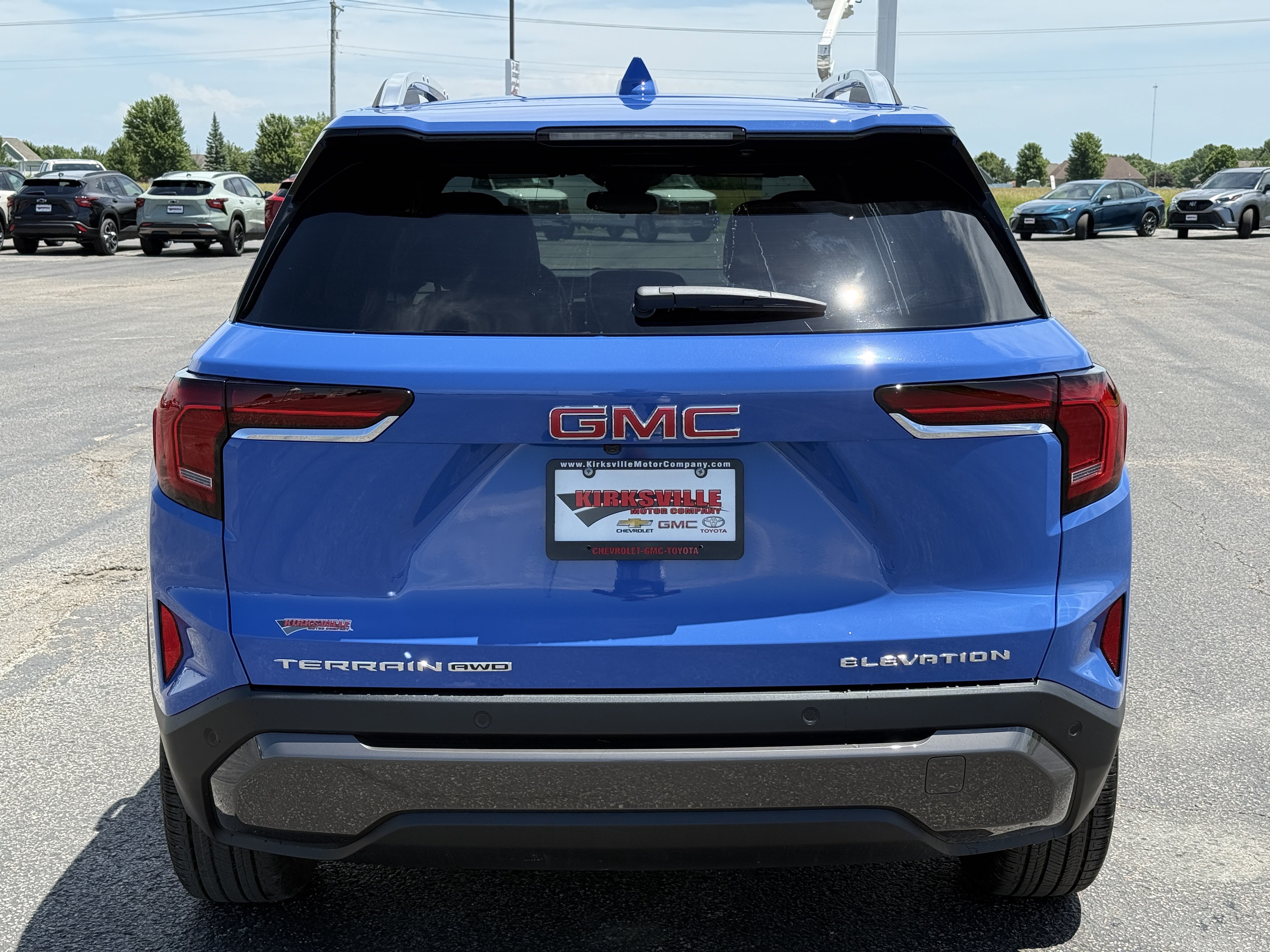 New 2026 GMC Terrain Elevation w/ Elevation Premium Package AWD/4WD image 6