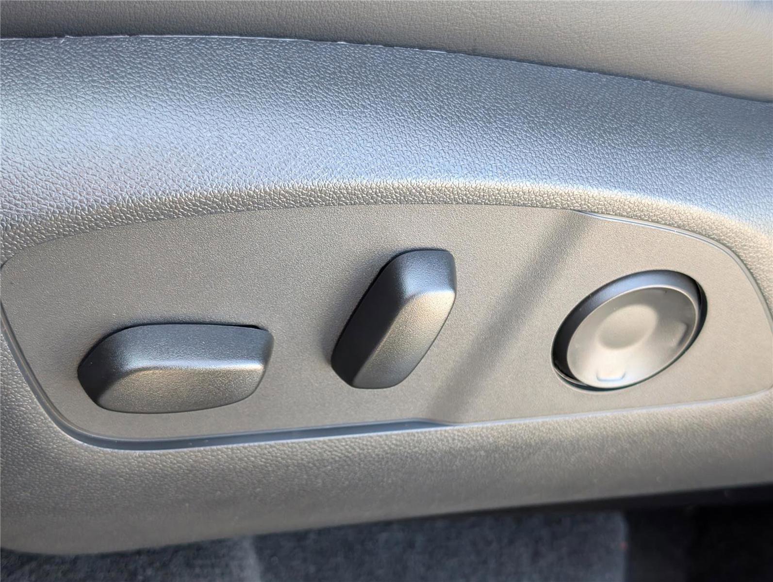 New 2026 Buick Enclave Preferred w/ Power Package image 19