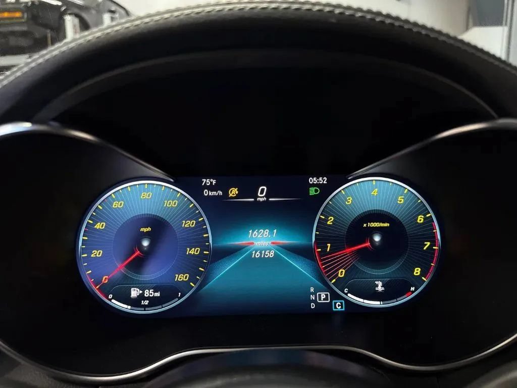 Used 2022 Mercedes-Benz C 300 4MATIC Coupe image 10