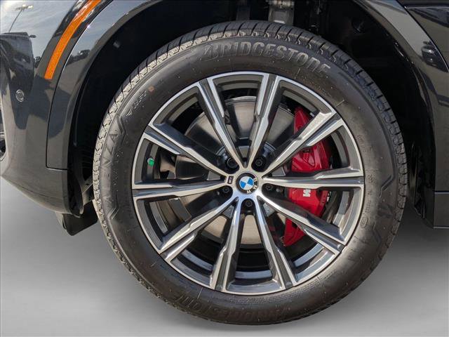 New 2026 BMW X6 xDrive40i w/ Premium Package image 10