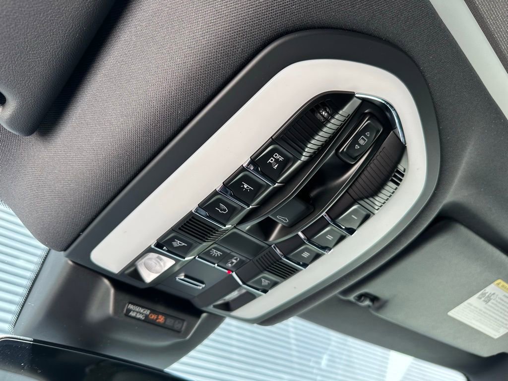 Used 2026 Porsche Macan S image 26