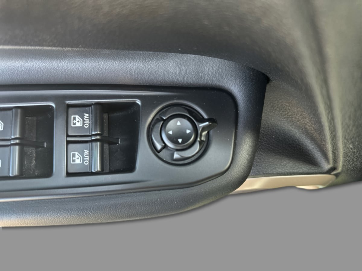 Used 2016 Jeep Renegade 75th Anniversary AWD/4WD image 31