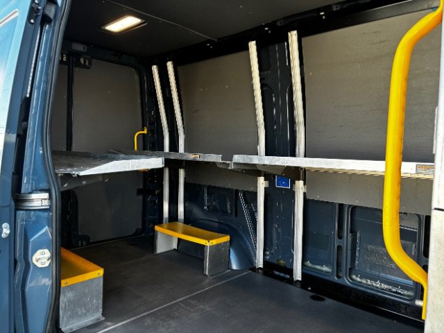 Used 2018 Mercedes-Benz Sprinter 2500 image 12