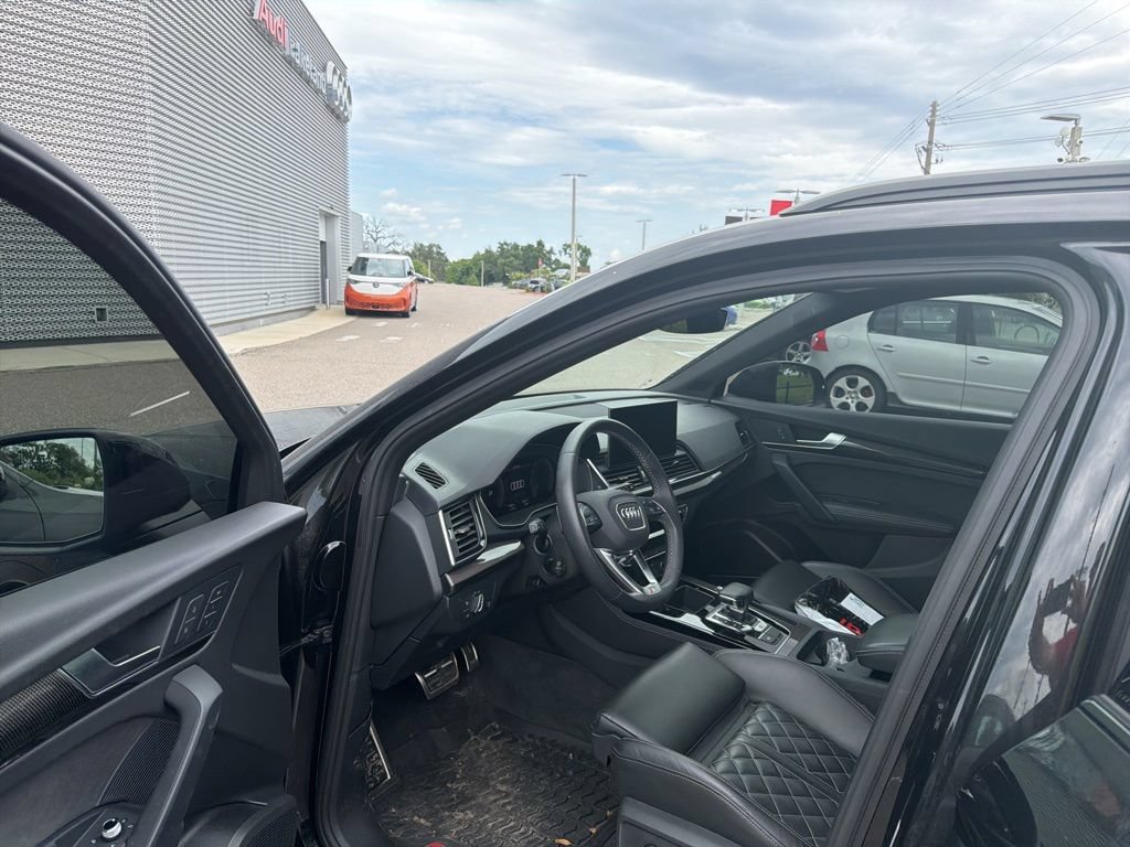 Used 2024 Audi SQ5 Premium Plus AWD/4WD image 8