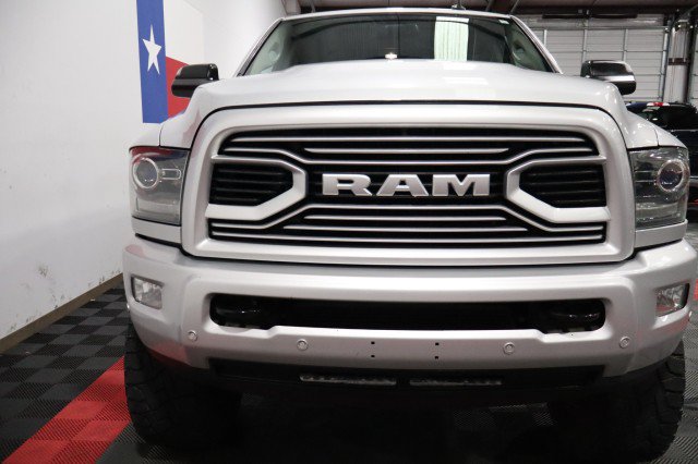 Used 2018 RAM 2500 Laramie w/ Sport Appearance Group AWD/4WD image 4