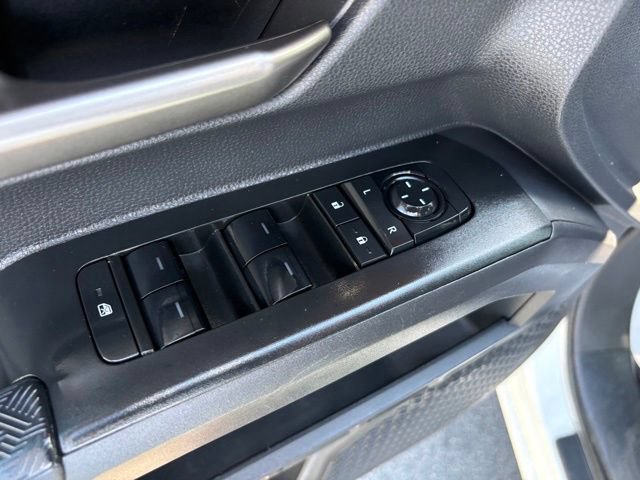 Used 2024 Toyota Tacoma TRD Off-Road AWD/4WD image 27