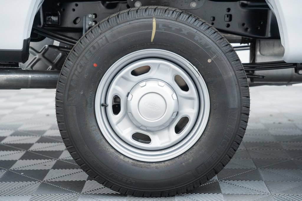 New 2026 Ford F250 XL AWD/4WD image 18