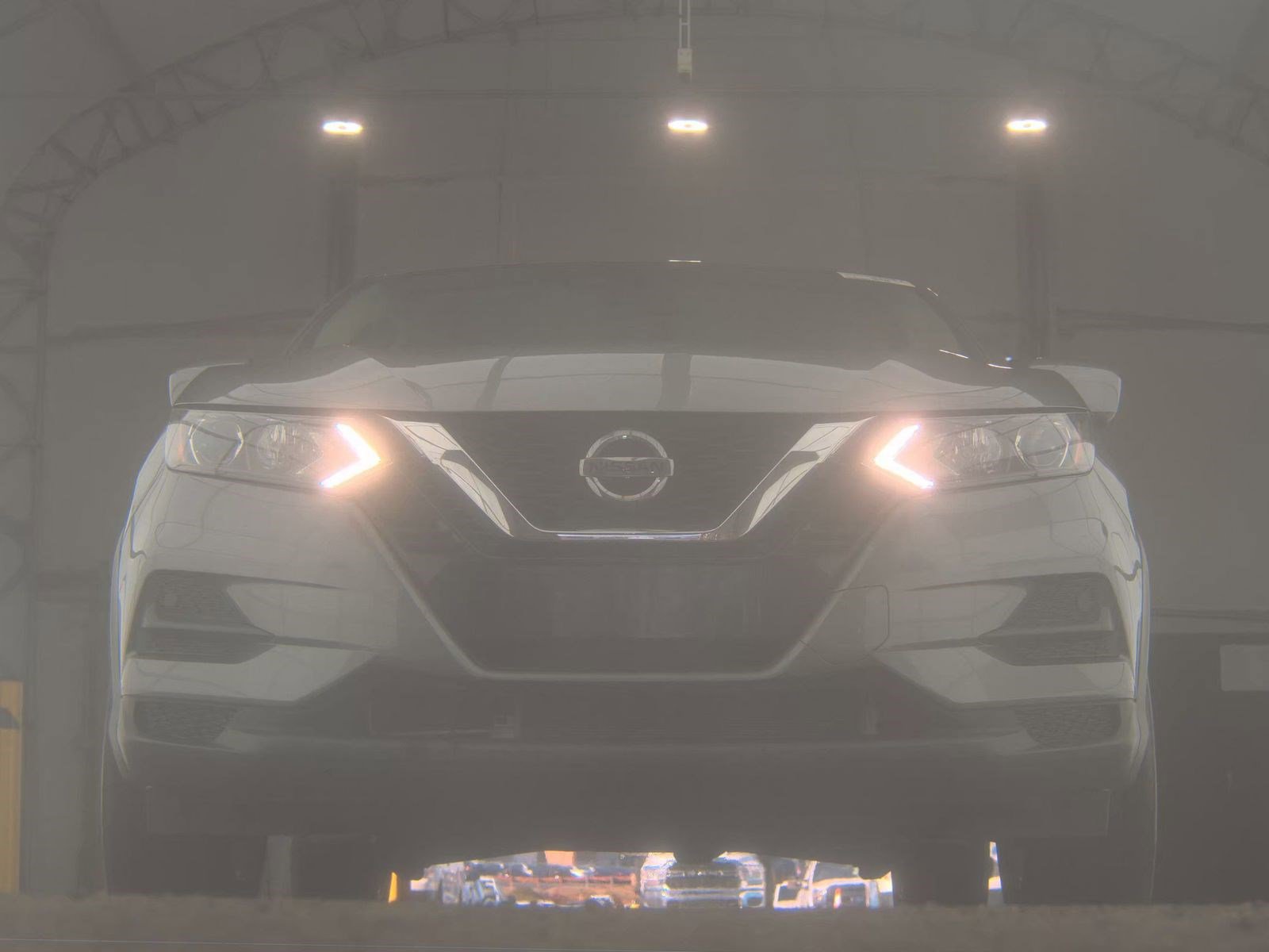 Used 2021 Nissan Rogue Sport S image 2