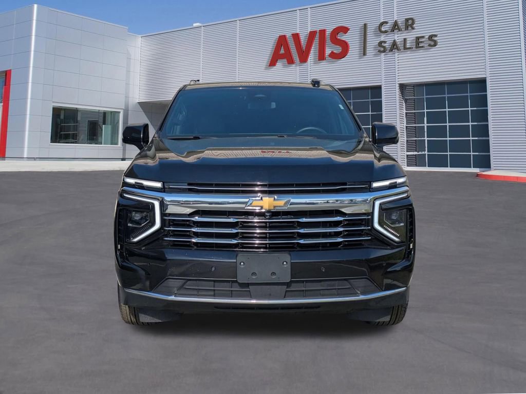 Used 2025 Chevrolet Tahoe LT image 2