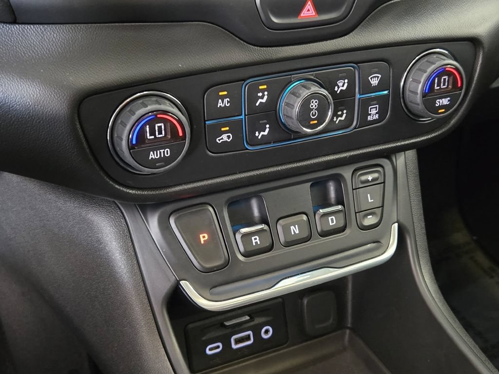 Certified 2018 GMC Terrain Denali w/ LPO, 'HIT The Road' Package AWD/4WD image 28