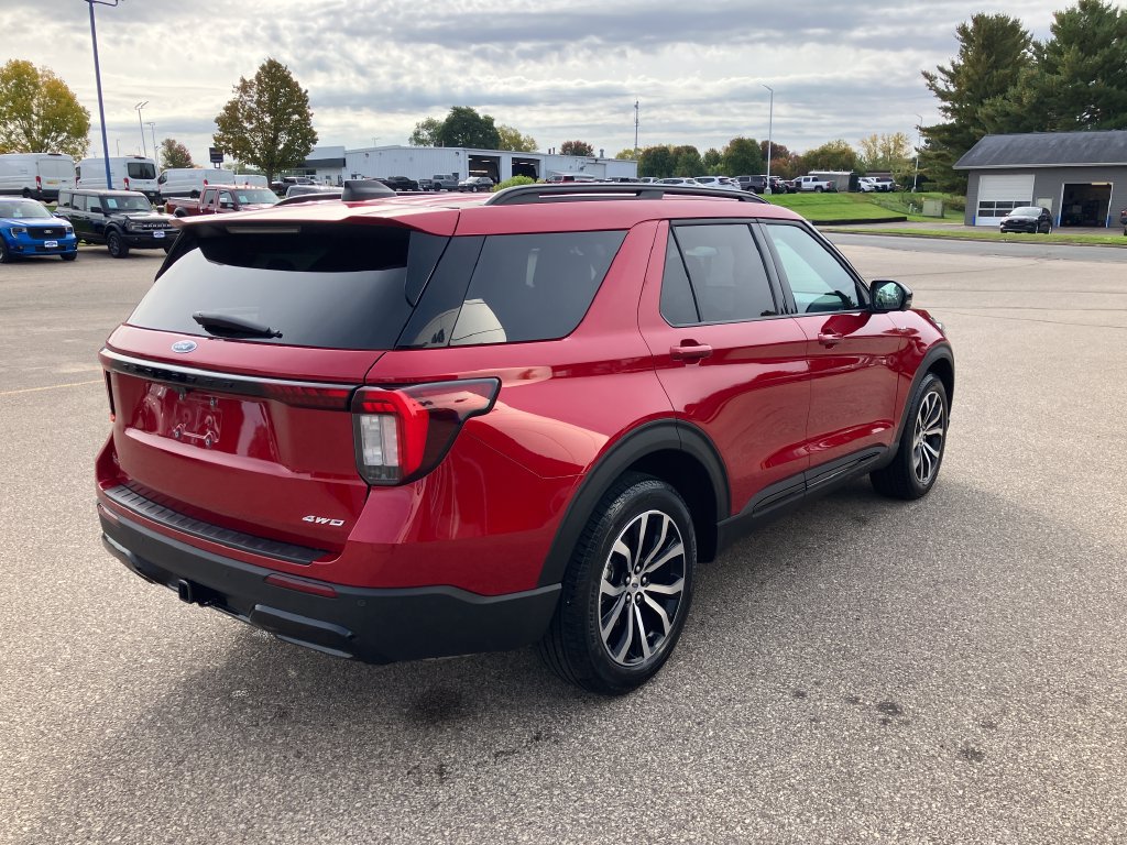 Used 2026 Ford Explorer ST-Line AWD/4WD image 6