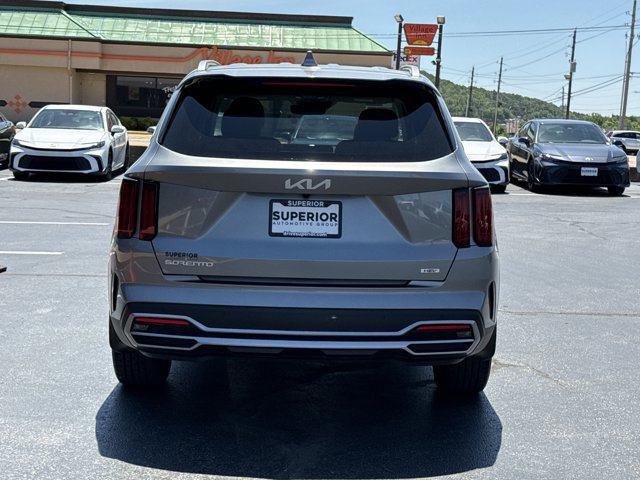 Used 2023 Kia Sorento SX Prestige AWD/4WD image 4