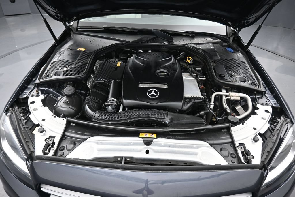 Used 2016 Mercedes-Benz C 300 4MATIC Sedan image 46