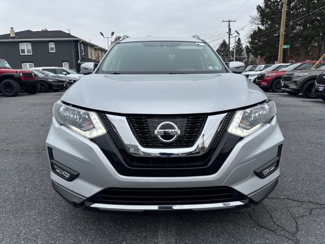 Used 2017 Nissan Rogue SV image 8