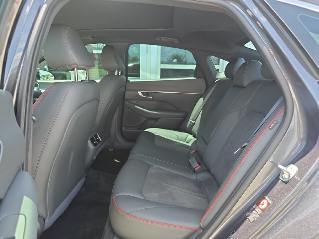 Used 2020 Hyundai Sonata SEL Plus w/ Tech Package FWD image 16