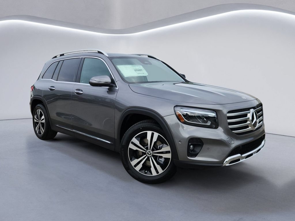 New 2026 Mercedes-Benz GLB 250 4MATIC image 2