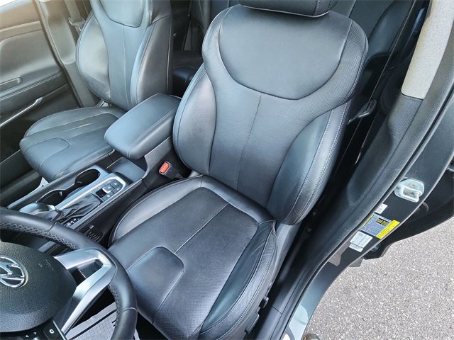 Used 2019 Hyundai Santa Fe Limited image 11