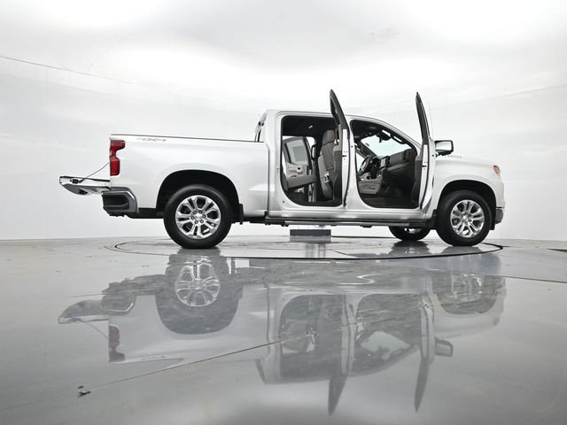 Used 2025 Chevrolet Silverado 1500 LTZ w/ LTZ Premium Package AWD/4WD image 52