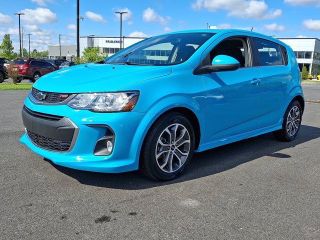Used 2020 Chevrolet Sonic LT w/ Convenience Package FWD image 3