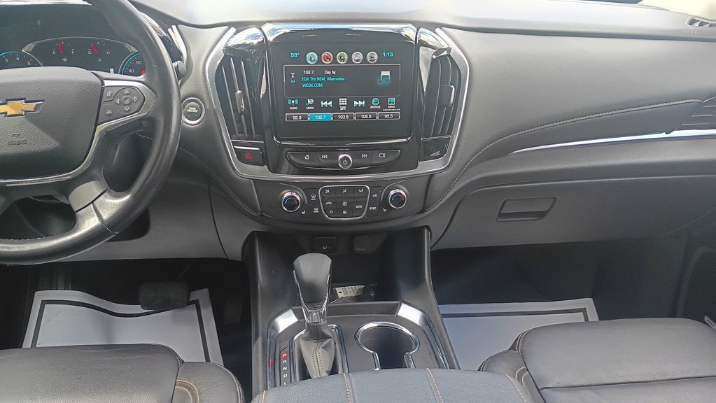 Used 2019 Chevrolet Traverse LT w/ LT Premium Package AWD/4WD image 14