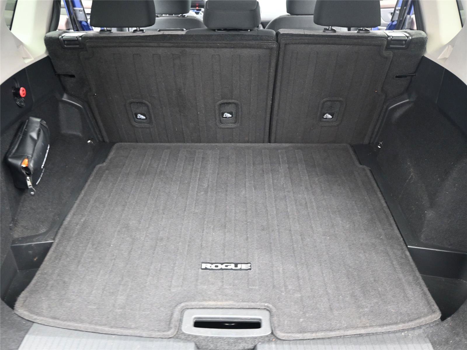 Used 2021 Nissan Rogue S image 7