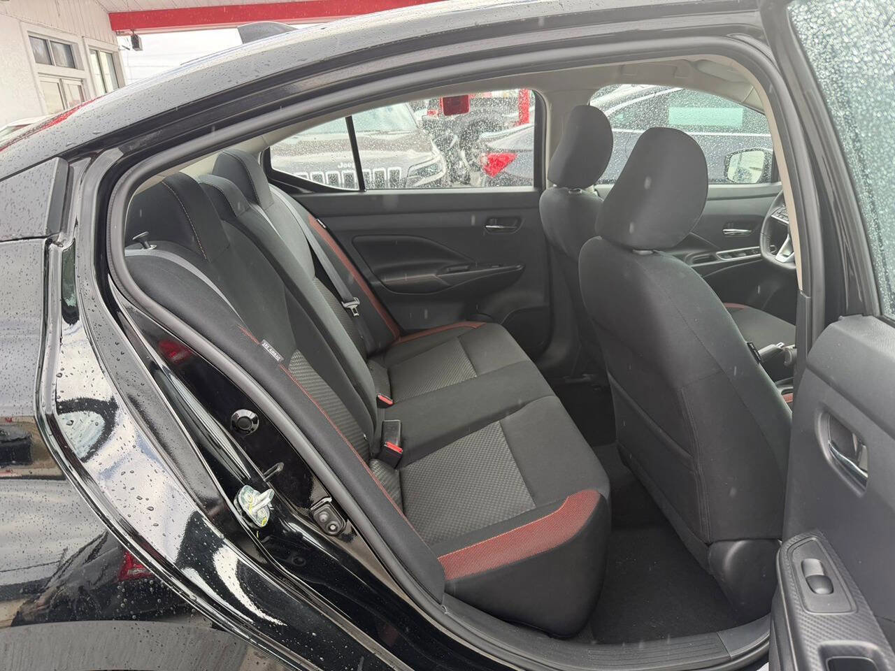 Used 2024 Nissan Versa SR image 11