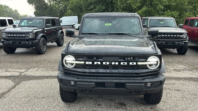 New 2026 Ford Bronco Outer Banks AWD/4WD image 6
