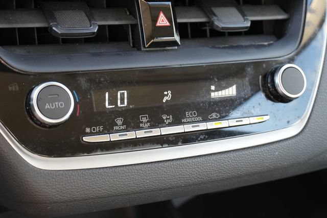 Used 2024 Toyota Corolla LE FWD image 35