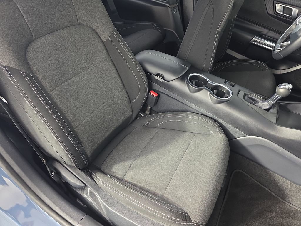 Used 2025 Ford Mustang GT image 32