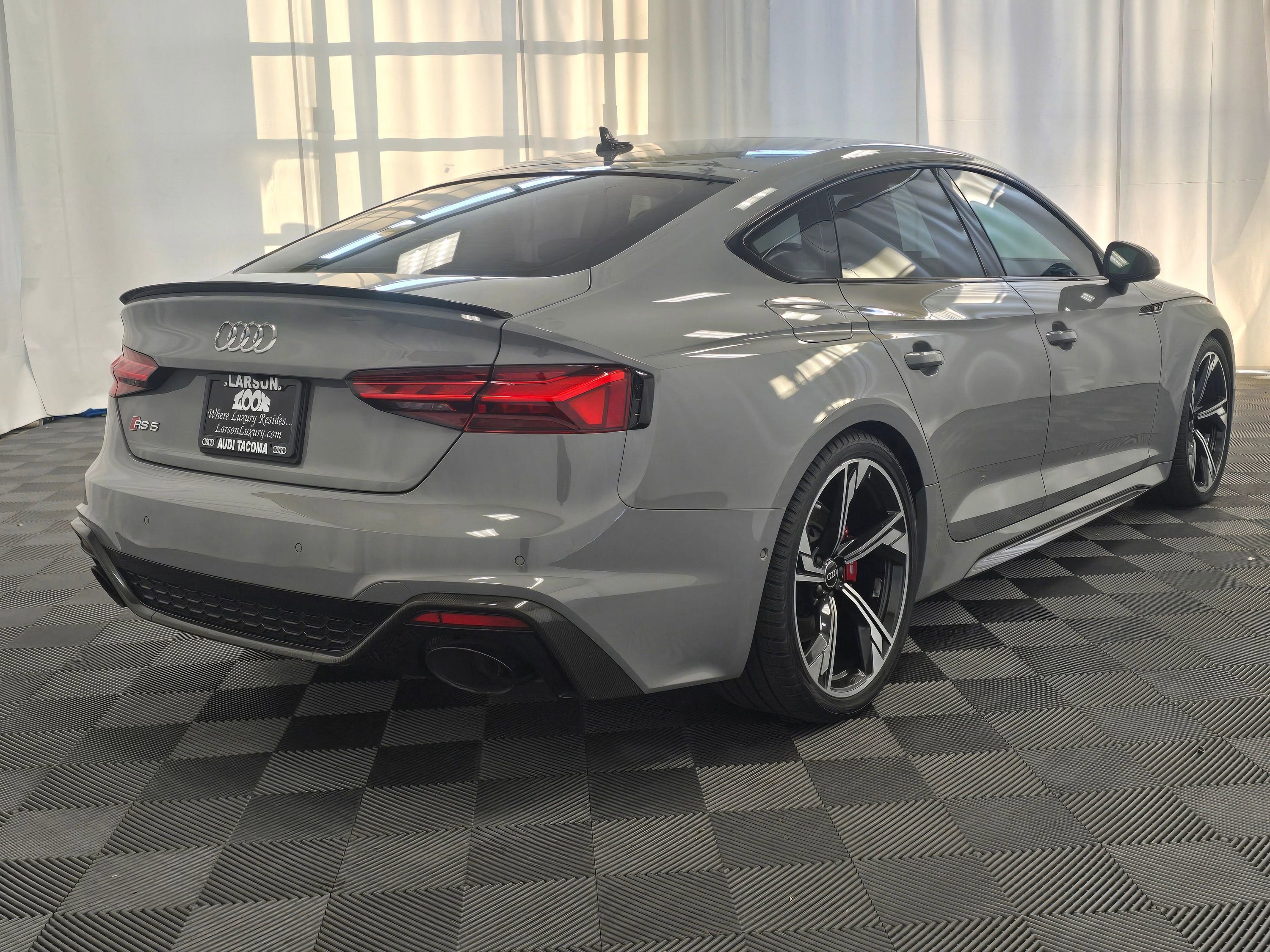 Used 2023 Audi RS 5 Sportback w/ Black Optic Carbon Package image 6