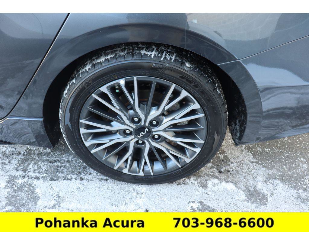 Used 2023 Kia Forte GT-Line w/ GT-Line Premium Package image 29