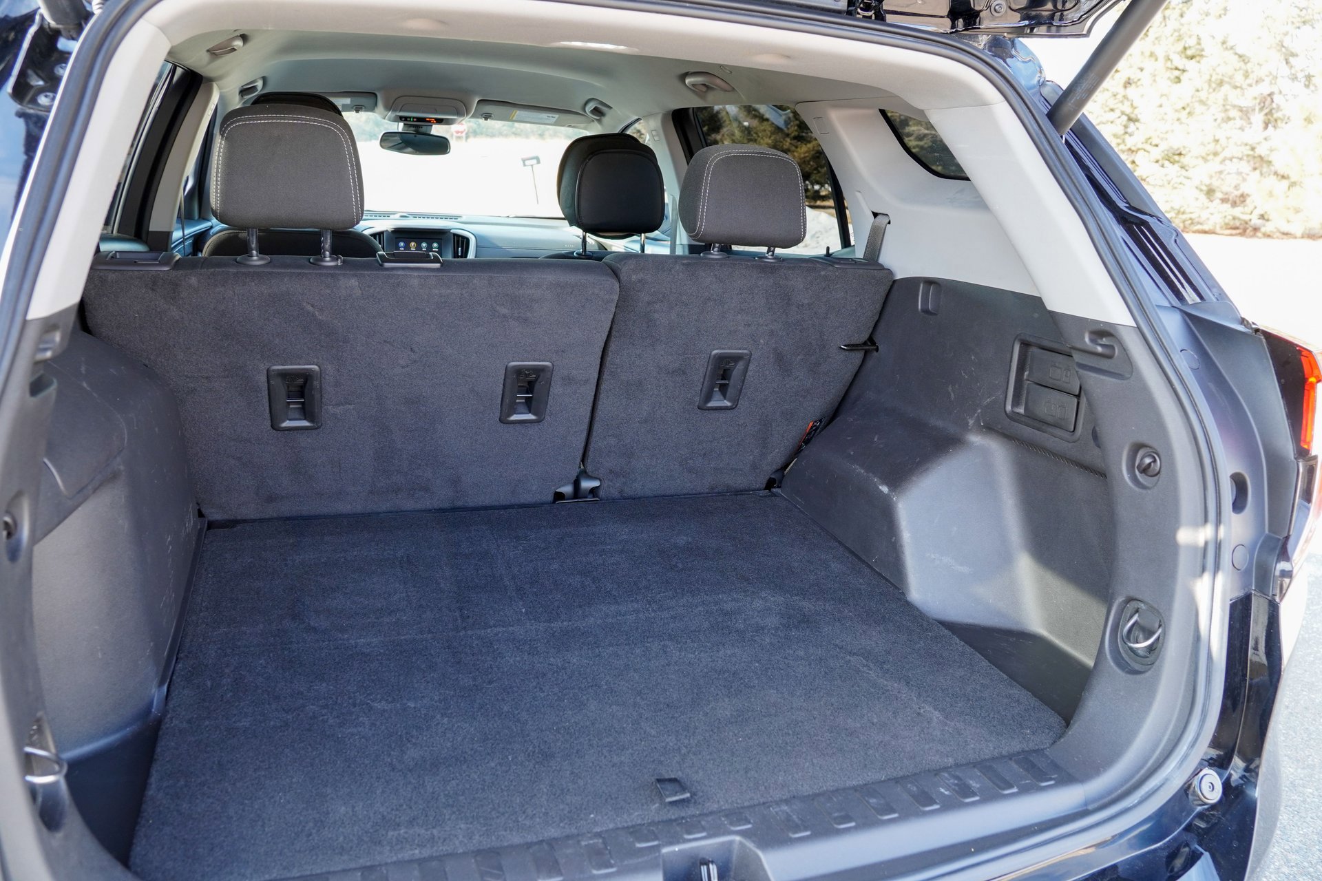 Used 2022 GMC Terrain SLE w/ Driver Convenience Package image 15