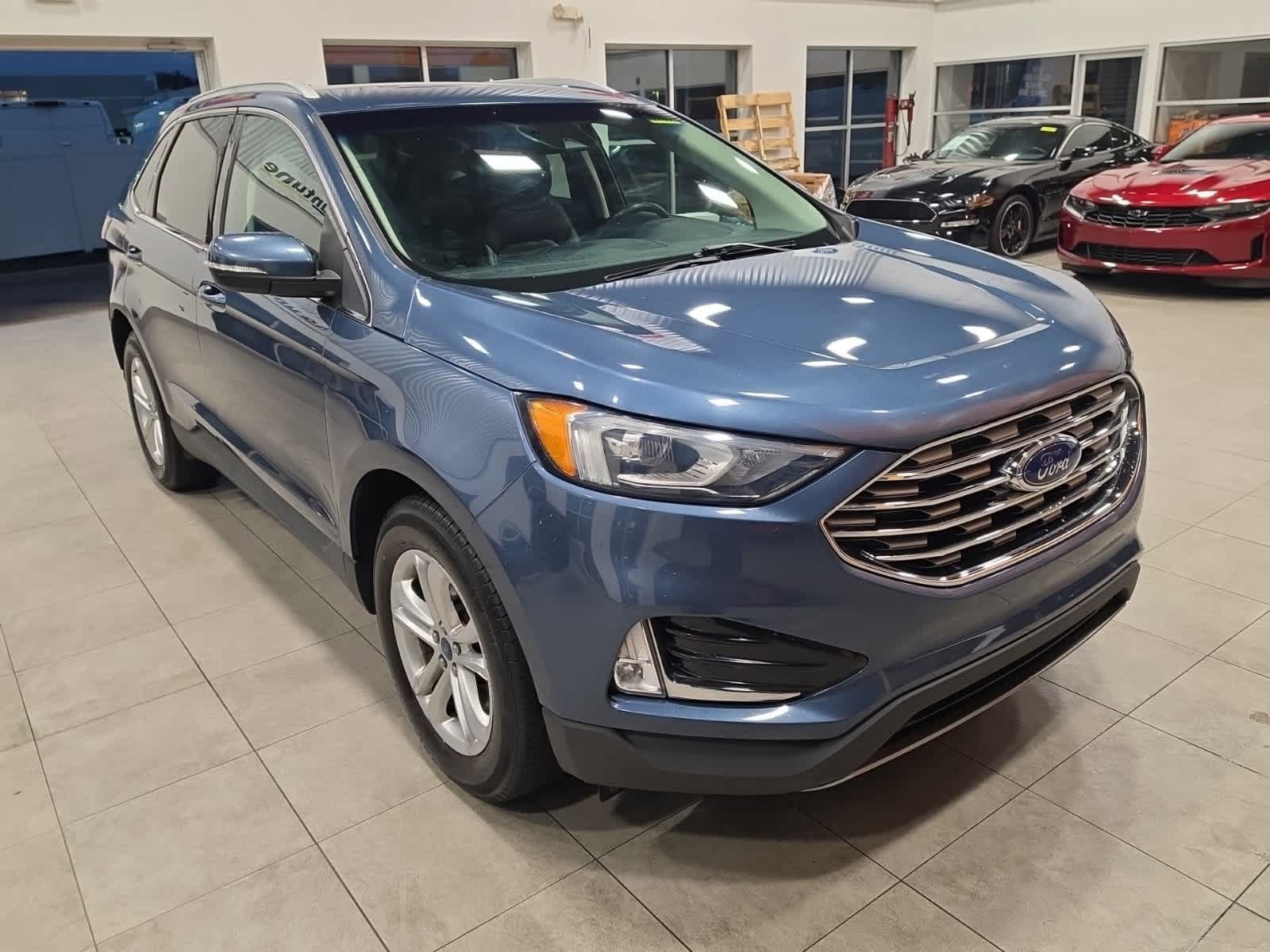 Used 2019 Ford Edge SEL w/ Equipment Group 201A AWD/4WD image 4