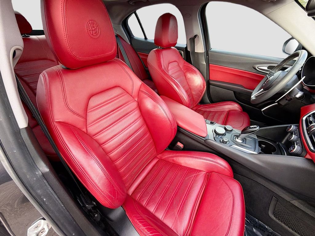 Used 2018 Alfa Romeo Giulia Ti Sport w/ Quick Order Package 22U Sport image 14